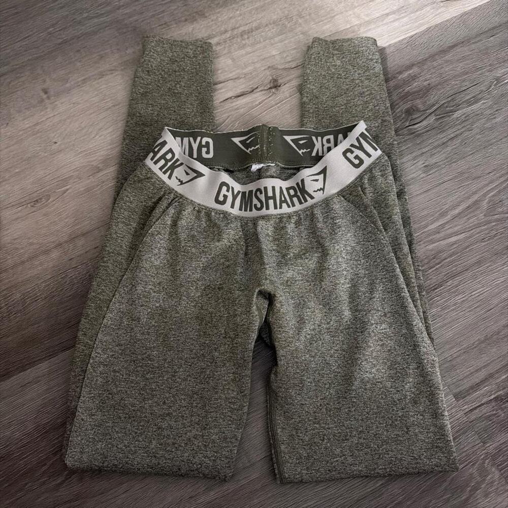 Green gymshark leggings size small